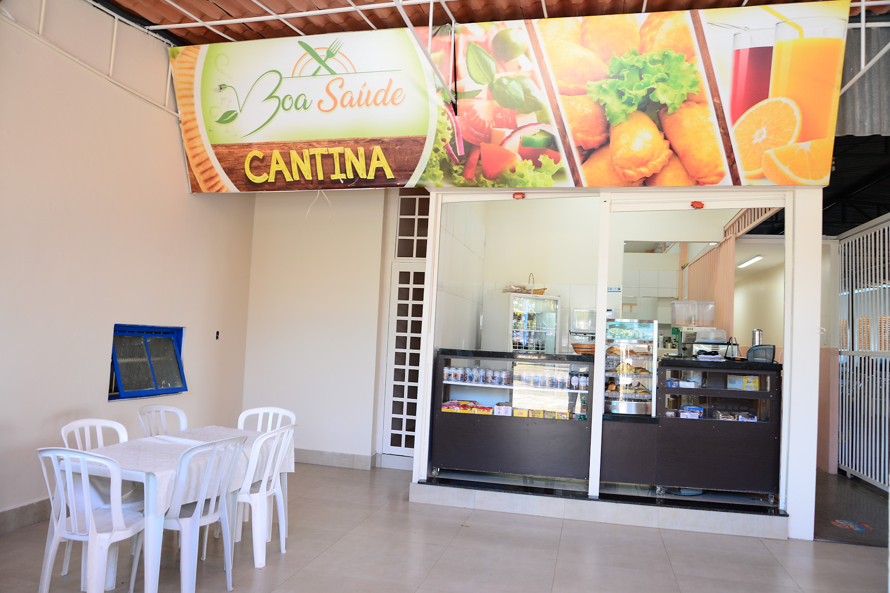 Espaço de atendimento da Cantina Boa Saúde